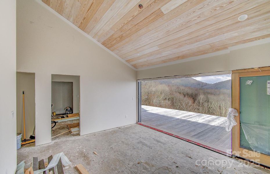 Spacious, unfurnished interior of a new home in , Hendersonville (Image 4).