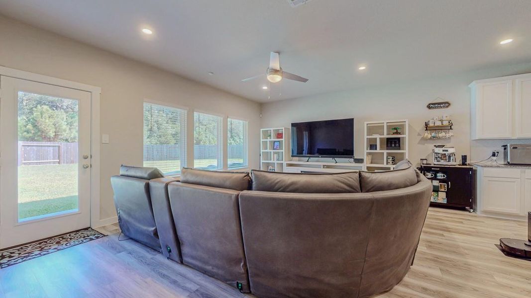 Furnished interior view inside a new home in , Beaumont (Image 15).
