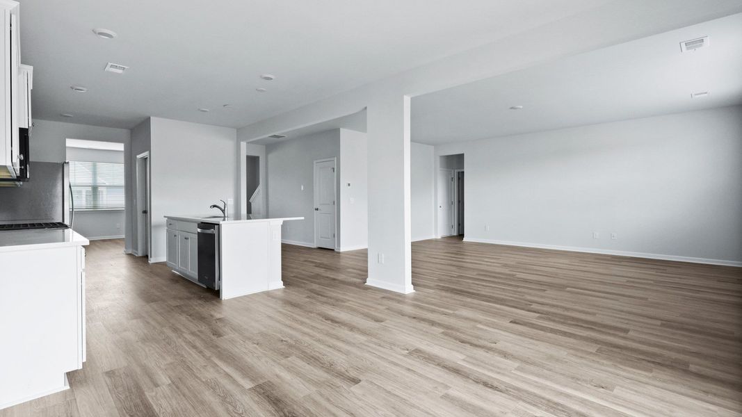 Spacious, unfurnished interior of a new home in The Garrison, Ladson (Image 14). Spacious, unfurnished interior of a new home in The Garrison, Ladson (Image 14).