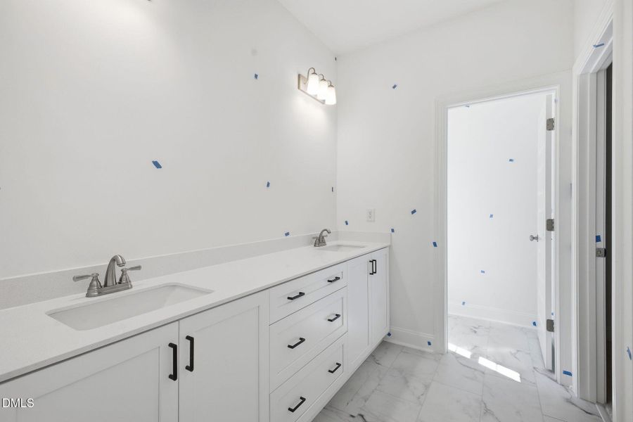 12-web-or-mls-AZ3A5678