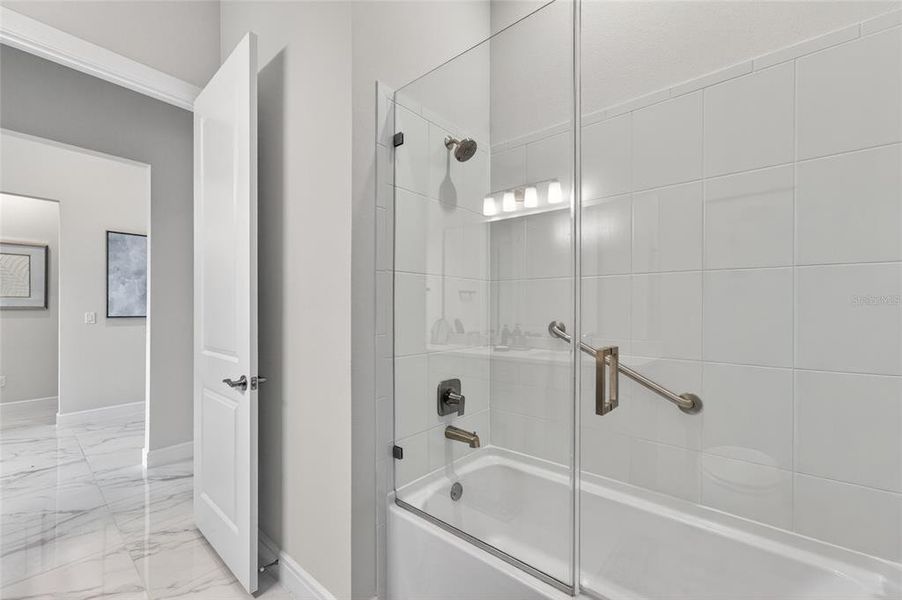 Furnished interior view inside a new home in , Orlando (Image 14).