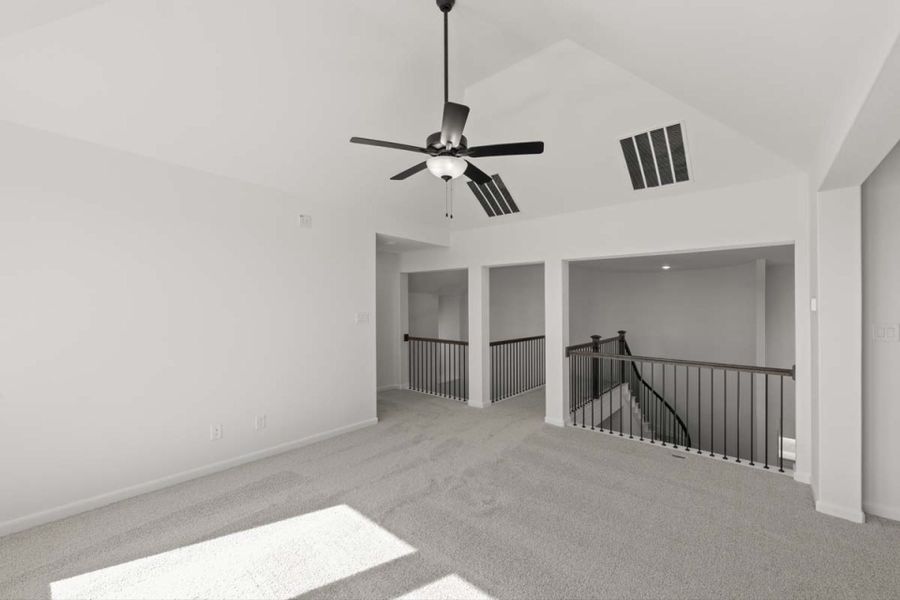 Spacious, unfurnished interior of a new home in Park Hills, Rockwall (Image 23).
