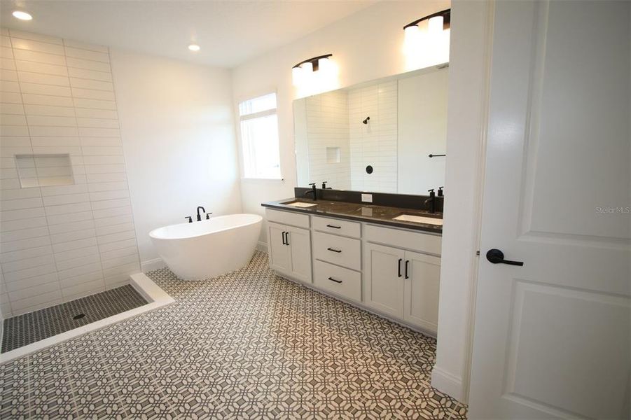 Furnished interior view inside a new home in Weslyn Park in Sunbridge 34', St. Cloud (Image 8).