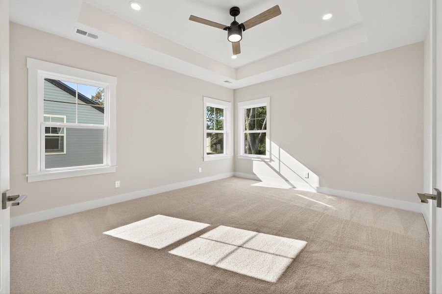 Spacious, unfurnished interior of a new home in Creek Pointe, Moncks Corner (Image 32).