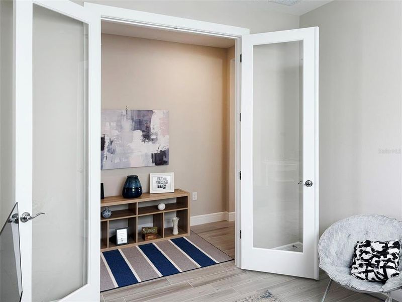 Furnished interior view inside a new home in Del Webb Oasis, Winter Garden (Image 8).