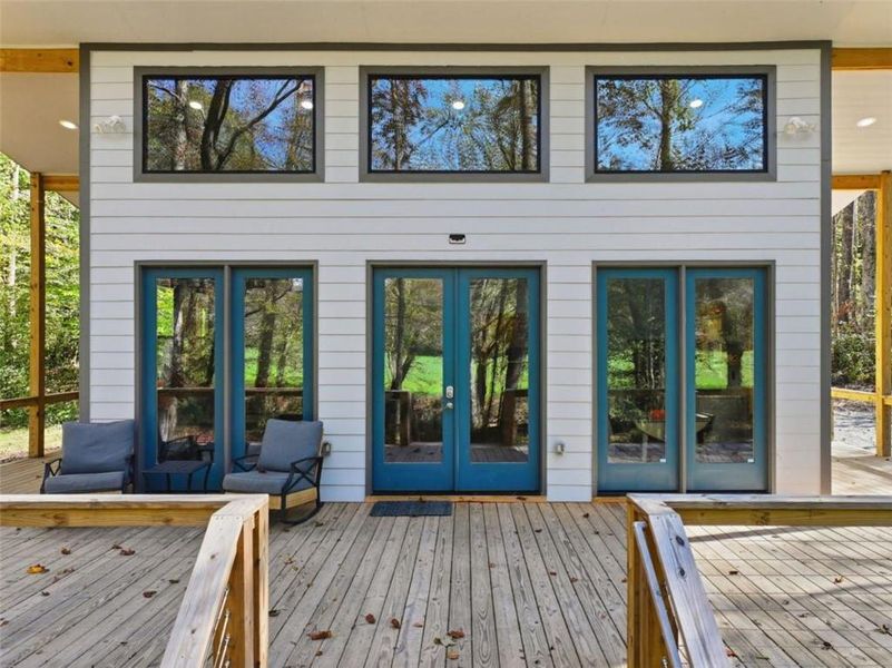 Exterior details and patio area of a home in , Ellijay (Image 21).