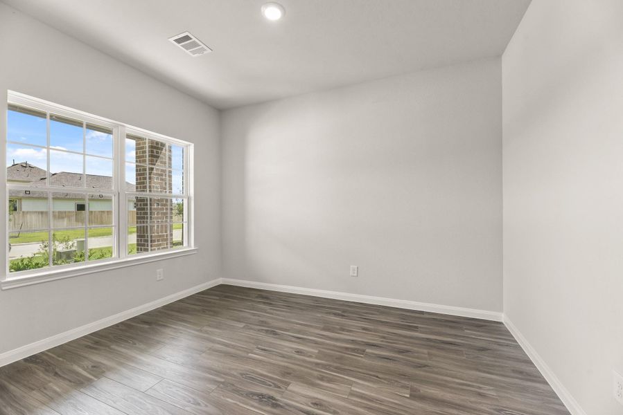 Image 10 of a home in Granger Pines. Image 10 of a home in Granger Pines.