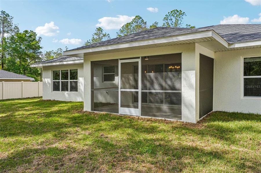 Exterior details and patio area of a home in , Citrus Springs (Image 30).