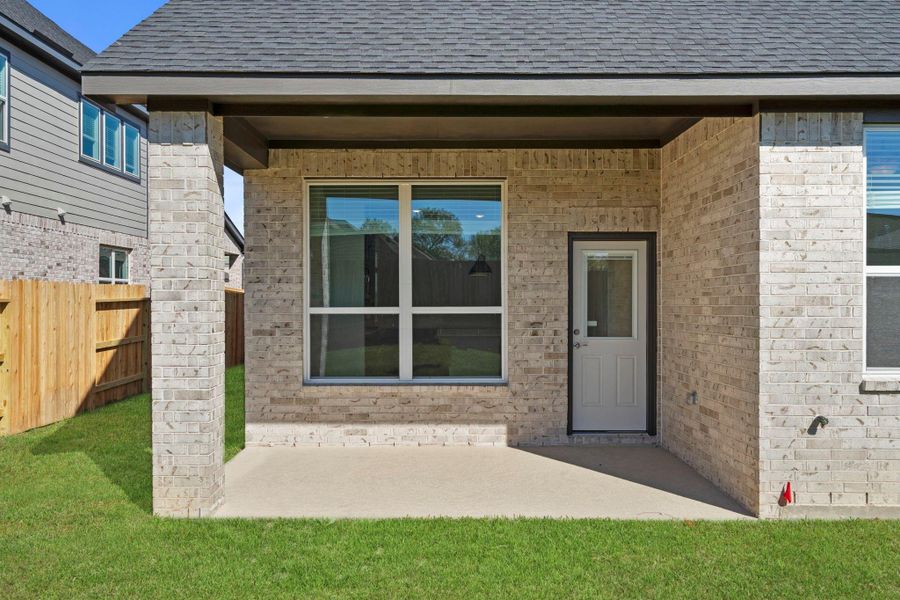 Exterior details and patio area of a home in Emory Glen, Magnolia (Image 3).