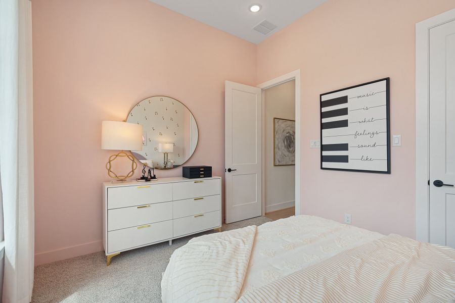 Furnished interior view inside a new home in Kresston, Montgomery (Image 5).