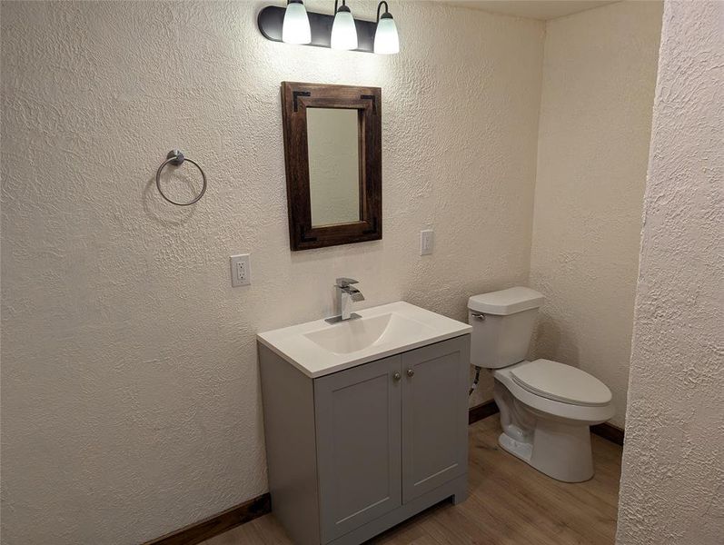 Furnished interior view inside a new home in , Granbury (Image 5). Furnished interior view inside a new home in , Granbury (Image 5).