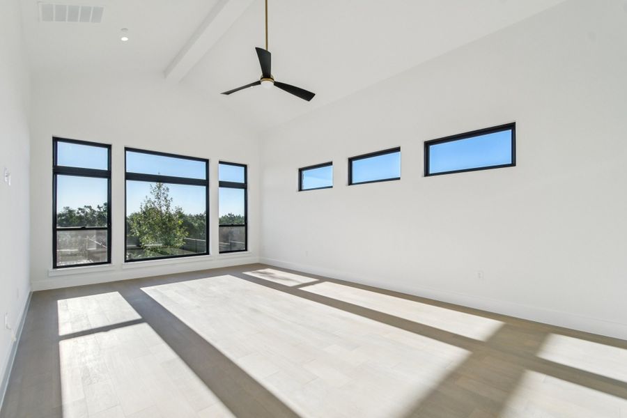 12 web or mls Silent Nova Vw S3010 012