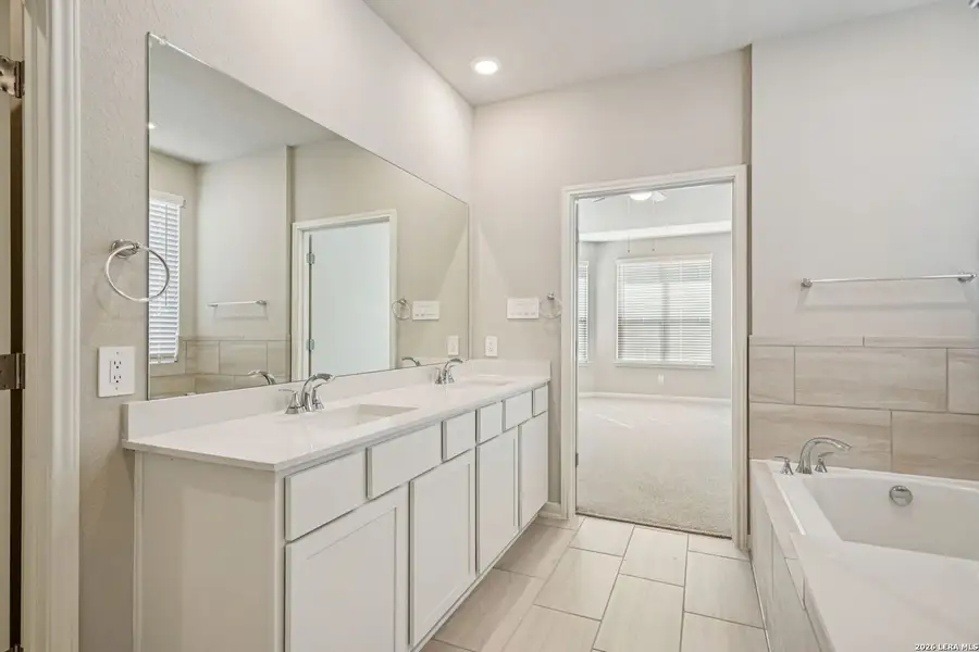 Furnished interior view inside a new home in Estancia Ranch - Classic Series, San Antonio (Image 9).