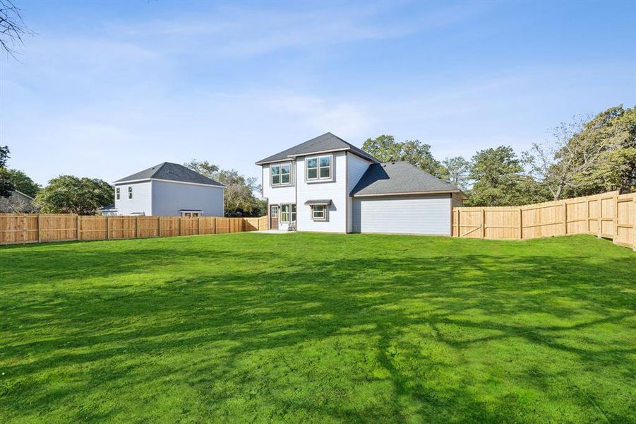 Privacy fence in backyard