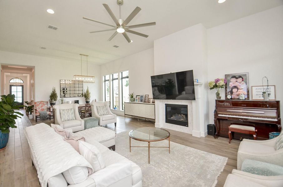 Furnished interior view inside a new home in Escondido, Magnolia (Image 19).