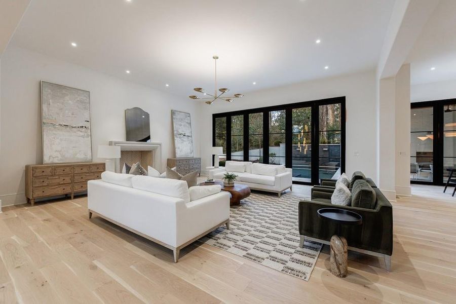 Furnished interior view inside a new home in , Atlanta (Image 66). Furnished interior view inside a new home in , Atlanta (Image 66).