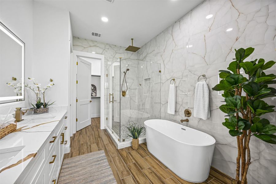 Furnished interior view inside a new home in , Dayton (Image 9).