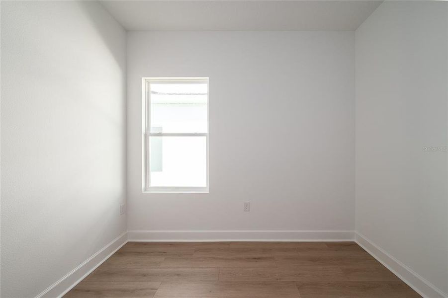 Spacious, unfurnished interior of a new home in , Sanford (Image 25).