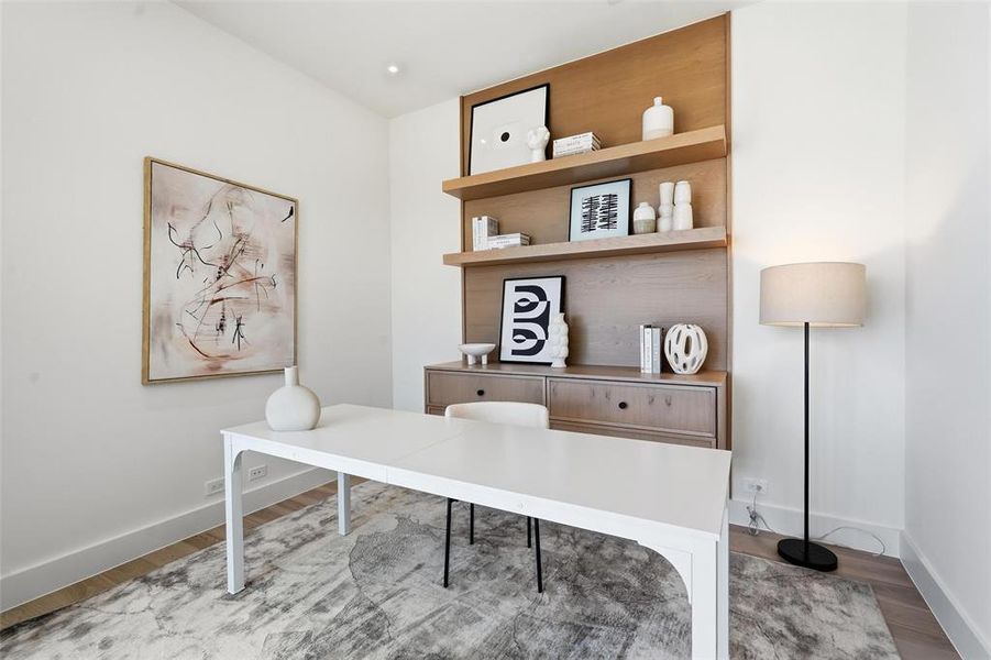 Furnished interior view inside a new home in , Dallas (Image 10). Furnished interior view inside a new home in , Dallas (Image 10).