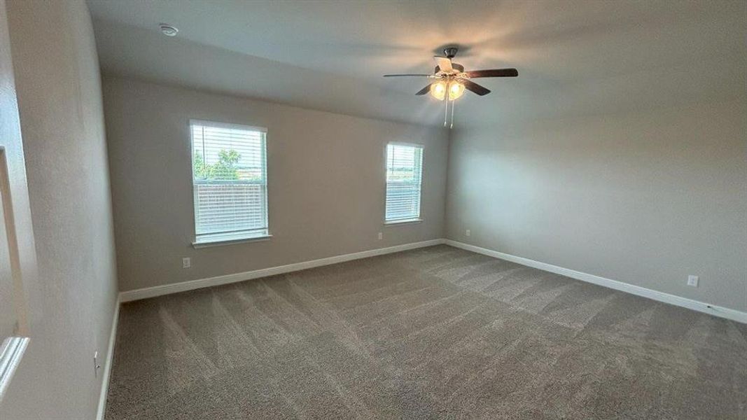 Spacious, unfurnished interior of a new home in Legado, Cleburne (Image 11).
