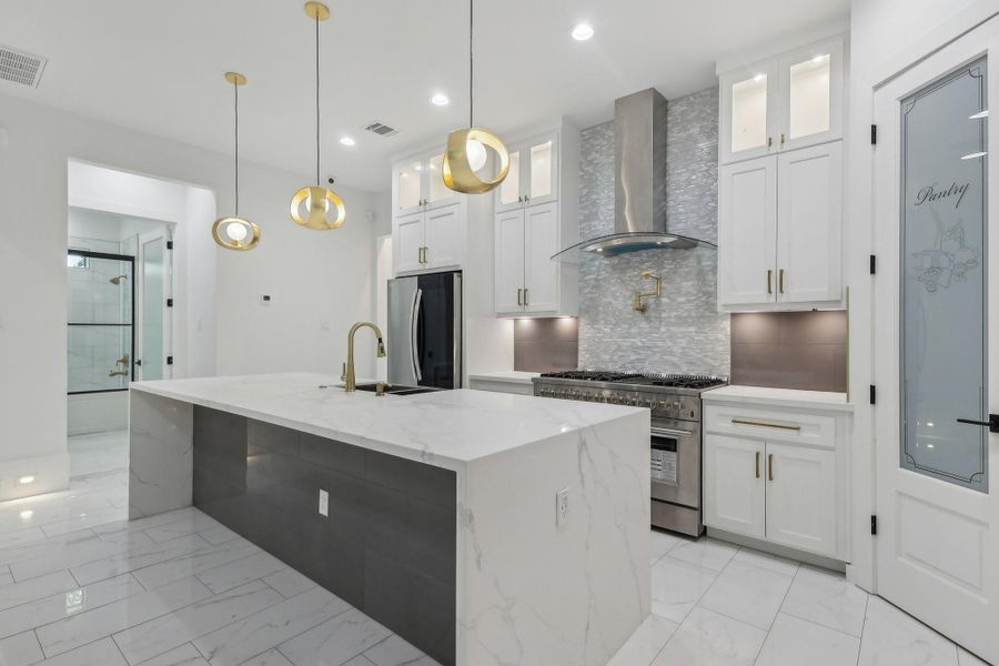 Image 18 of a home in . Image 18 of a home in .