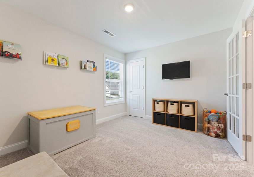 Image 30 of a home in .