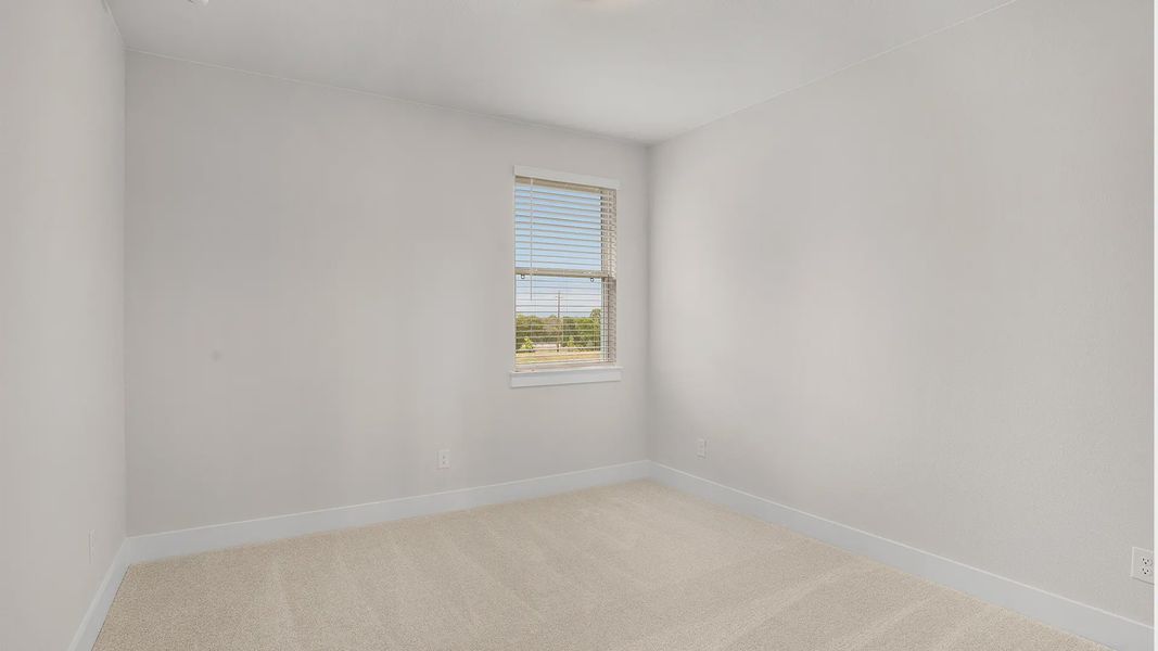 Spacious, unfurnished interior of a new home in Broken Oak, Georgetown (Image 28).