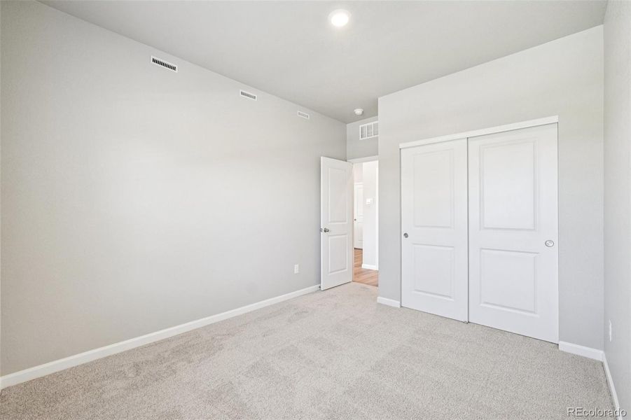 Spacious, unfurnished interior of a new home in Wolf Creek Run, Strasburg (Image 13). Spacious, unfurnished interior of a new home in Wolf Creek Run, Strasburg (Image 13).