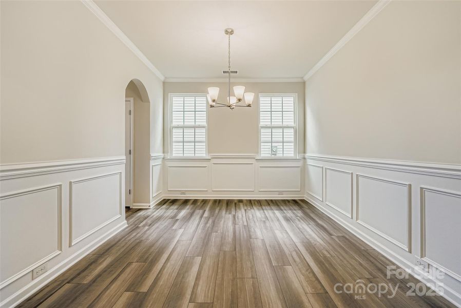 Dining Room(example) Dining Room(example)