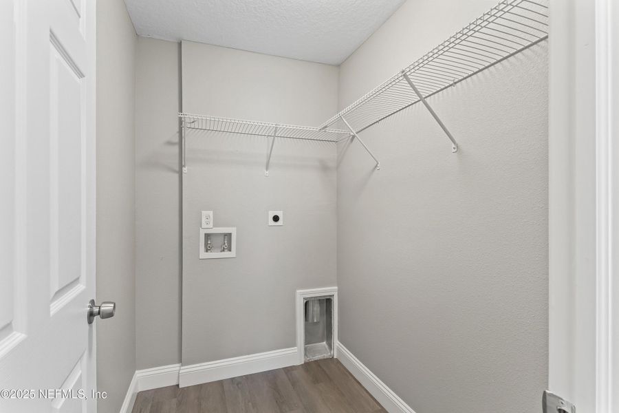 Spacious, unfurnished interior of a new home in , Jacksonville (Image 17). Spacious, unfurnished interior of a new home in , Jacksonville (Image 17).