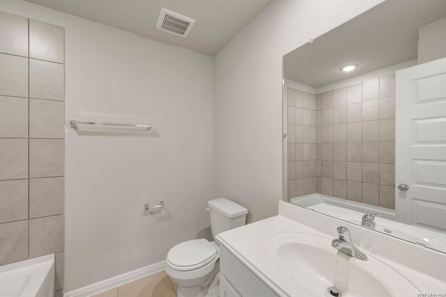 Furnished interior view inside a new home in Mesquite Ridge, San Antonio (Image 12).