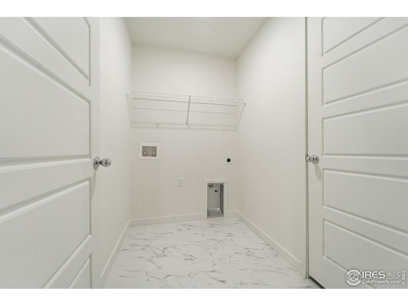 Spacious, unfurnished interior of a new home in Liberty Draw, Evans (Image 11).