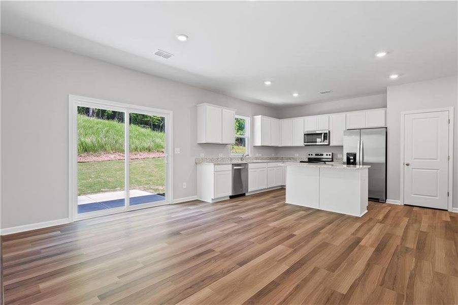 Image 10 of a home in Avery Ridge.