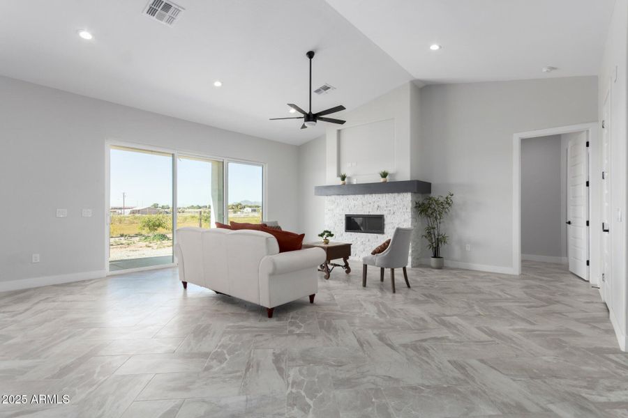 10 - Dunlap 10 - Dunlap