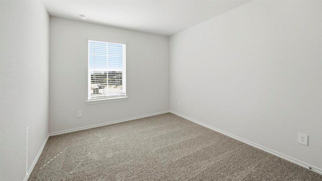 Spacious, unfurnished interior of a new home in Sweetwater Springs, Sherman (Image 20).
