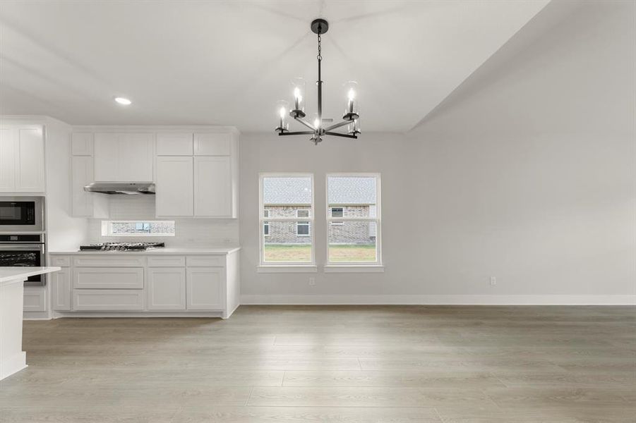 Spacious, unfurnished interior of a new home in Grayhawk Addition, Forney (Image 31).