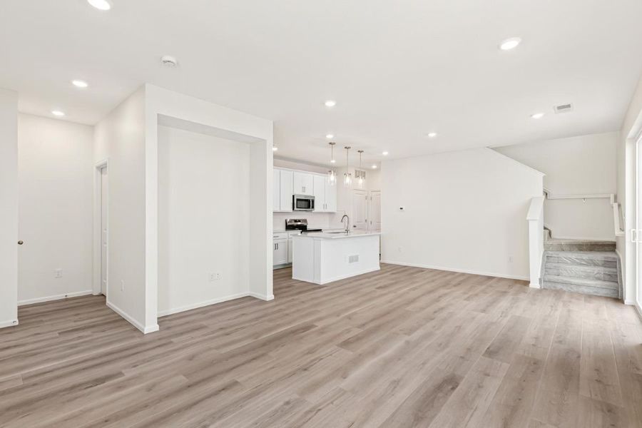 Spacious, unfurnished interior of a new home in Painted Prairie Villas, Aurora (Image 12). Spacious, unfurnished interior of a new home in Painted Prairie Villas, Aurora (Image 12).
