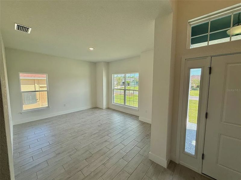 Spacious, unfurnished interior of a new home in Rotonda, Rotonda West (Image 13).