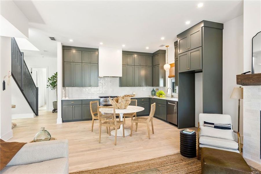 Furnished interior view inside a new home in , Chattahoochee Hills (Image 18).