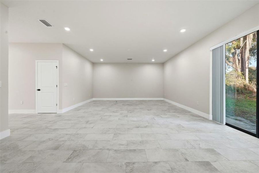 Spacious, unfurnished interior of a new home in , Orlando (Image 37). Spacious, unfurnished interior of a new home in , Orlando (Image 37).