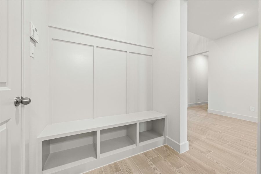 Representative image. Features, specifications, selections and colors may vary.