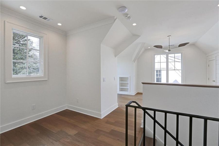 Spacious, unfurnished interior of a new home in , Gainesville (Image 50).