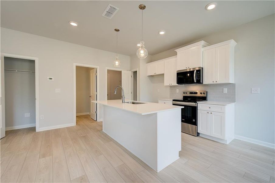 Furnished interior view inside a new home in Diamante, Stockbridge (Image 5).