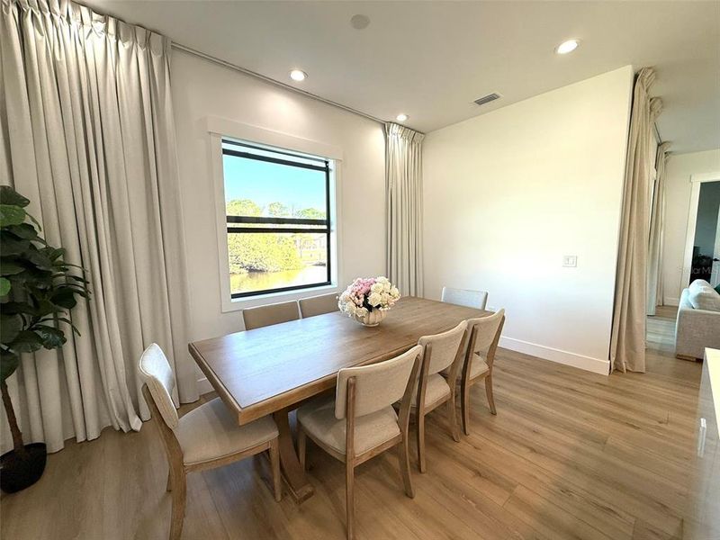 Furnished interior view inside a new home in , Port Charlotte (Image 37).