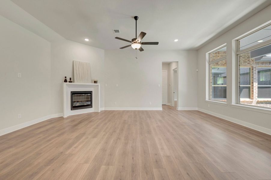 The Riverdale - Family Room