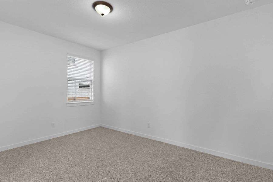 Spacious, unfurnished interior of a new home in Highland Village, Georgetown (Image 16).