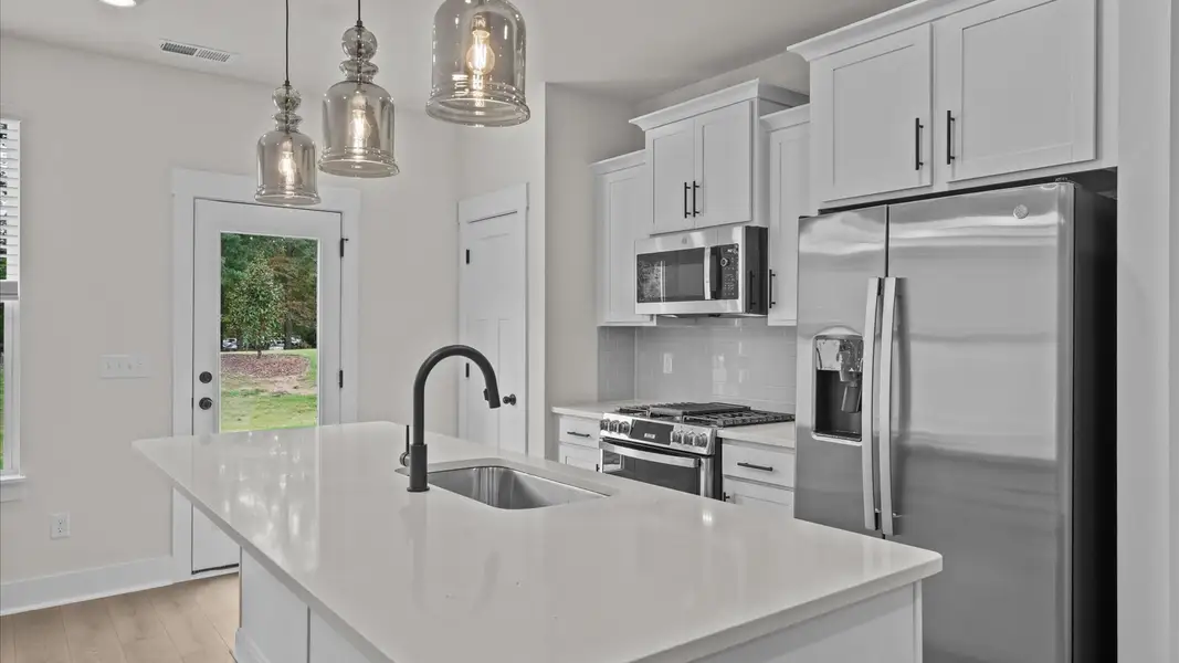 Furnished interior view inside a new home in Ransdell Pointe, Spartanburg (Image 10).