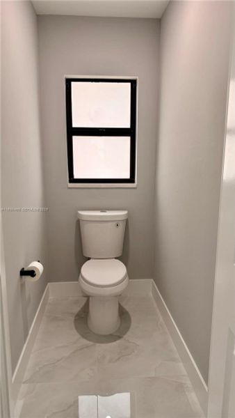 Furnished interior view inside a new home in , Lehigh Acres (Image 7).