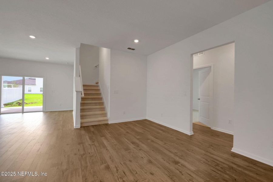 Spacious, unfurnished interior of a new home in Cordova Palms, St. Augustine (Image 34).