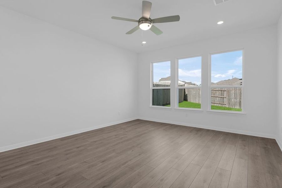 Spacious, unfurnished interior of a new home in Nolina 50s, Georgetown (Image 20).